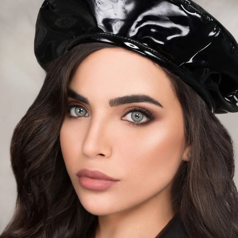 Victoria Desi Gray 1 Yıllık Renkli Lens