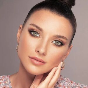 Victoria Diva 1 Yıllık Lens DİVA APRİL